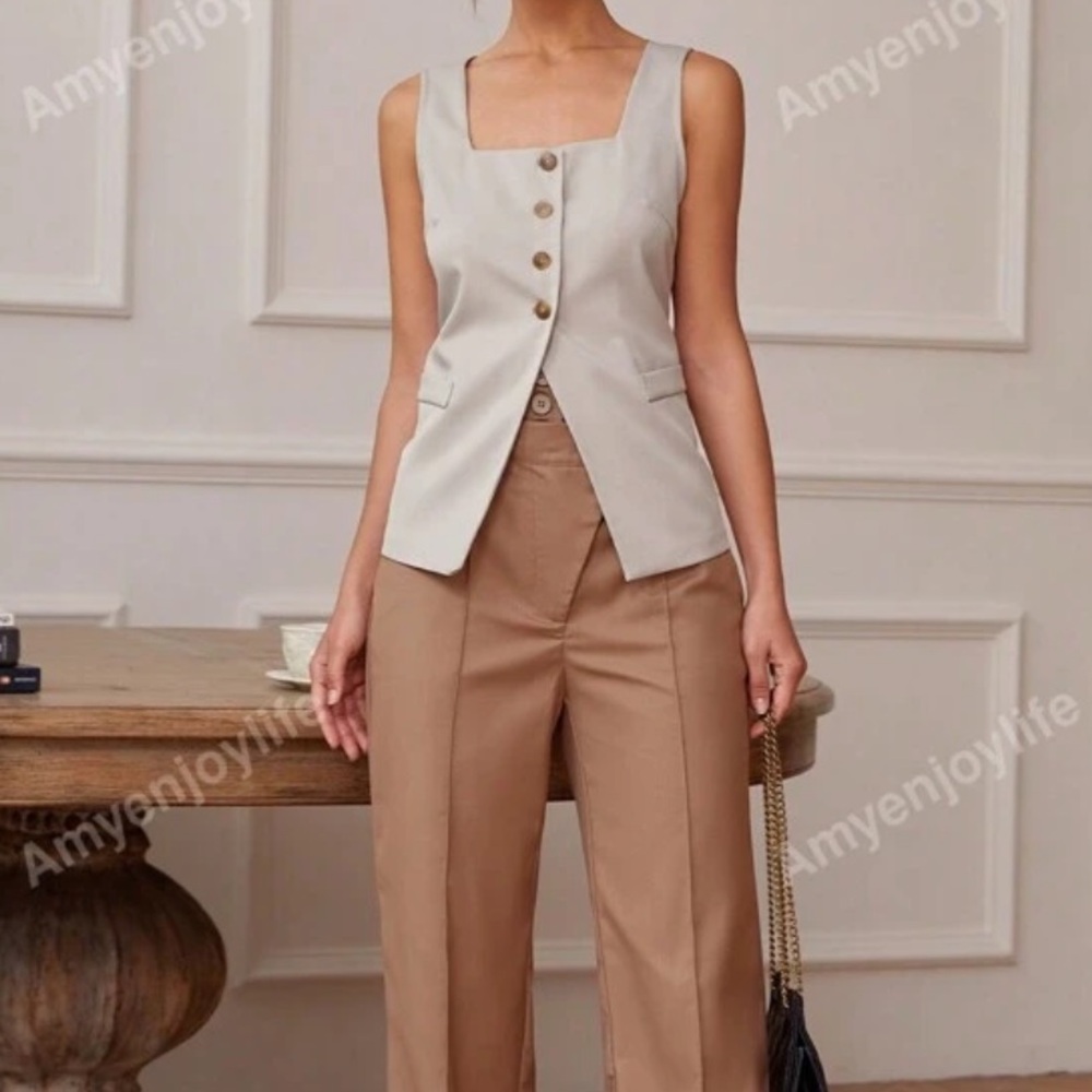 Button vest top